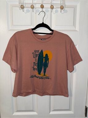 UPF 35 Rust Pink Graphic Crop Tee — Surf Silhouette sun shirt